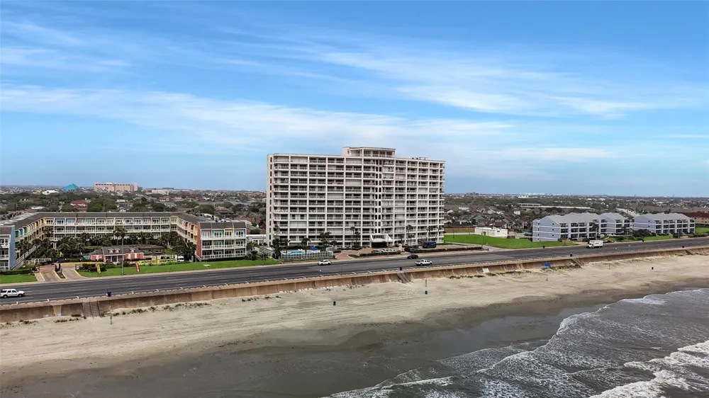 7700 Seawall Boulevard #512 Galveston, TX 77551