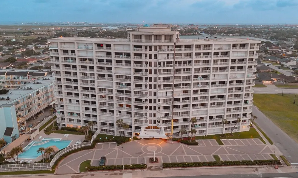 7700 Seawall Boulevard #512 Galveston, TX 77551