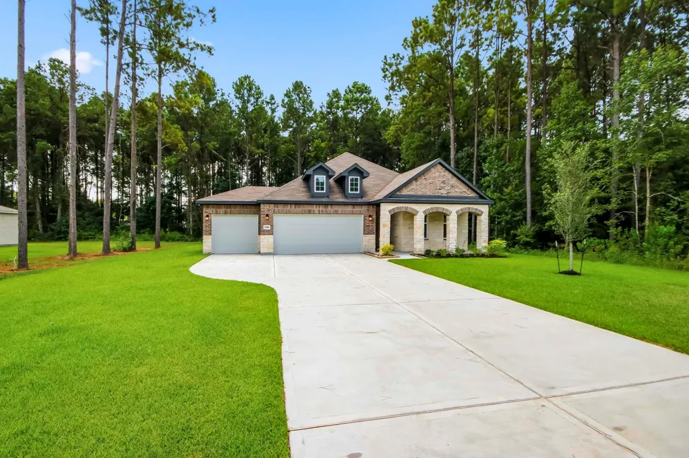 1355 Coastal Drive Dayton, TX 77535