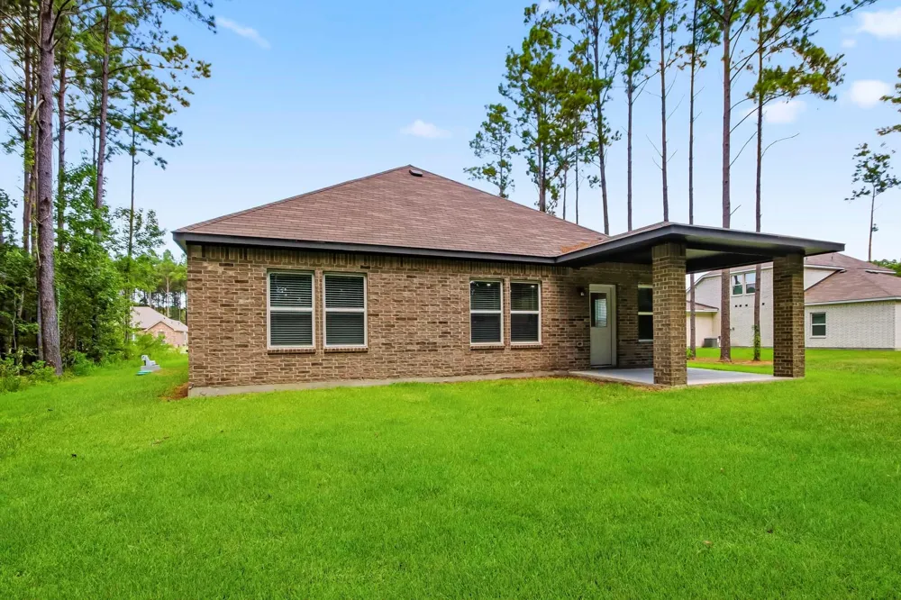 1355 Coastal Drive Dayton, TX 77535