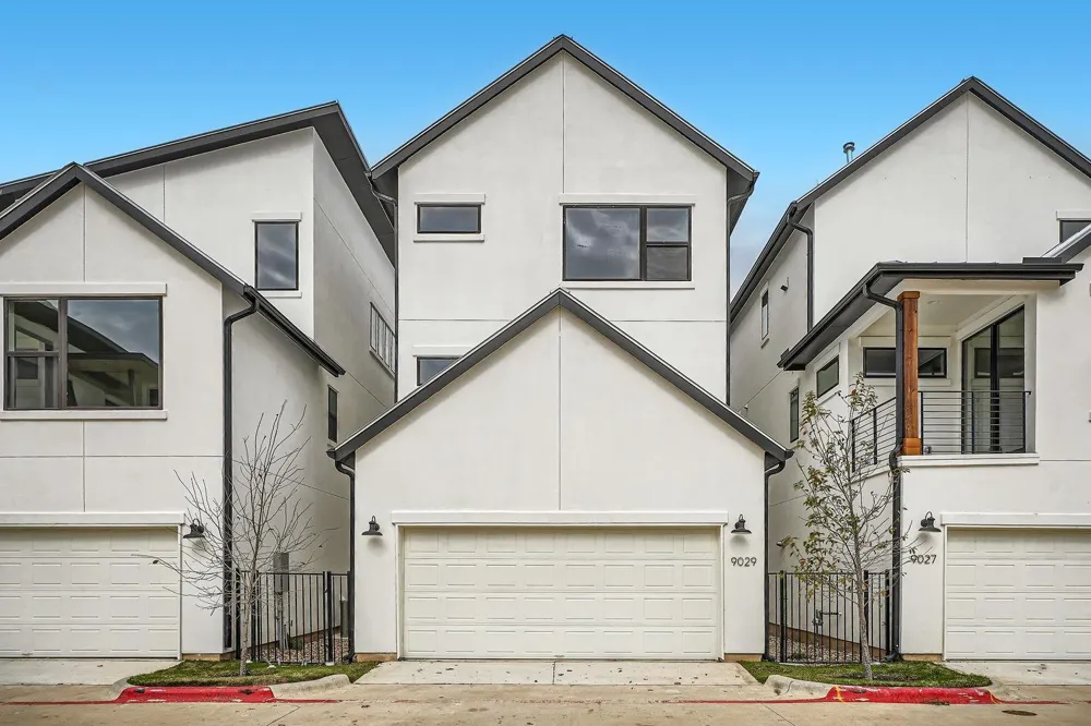 9029 Cattle Baron Path Austin, TX 78747