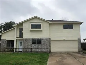 2707 Oakdale Court