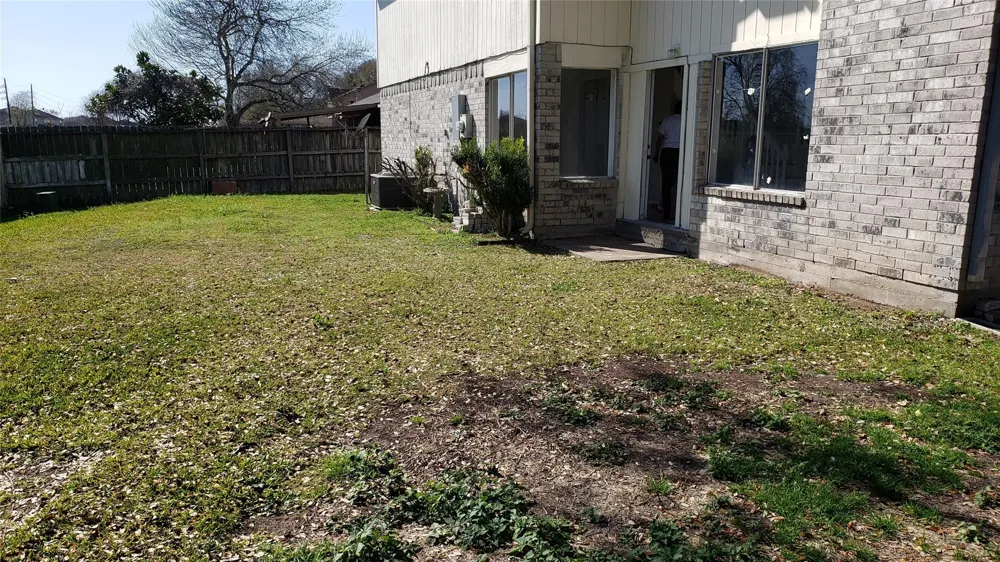 2707 Oakdale Court Stafford, TX 77477