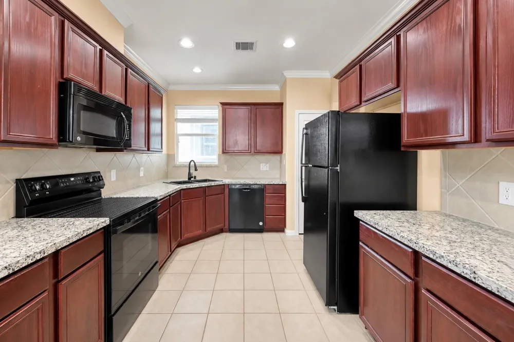 12991 Shady Grove Lane Montgomery, TX 77356
