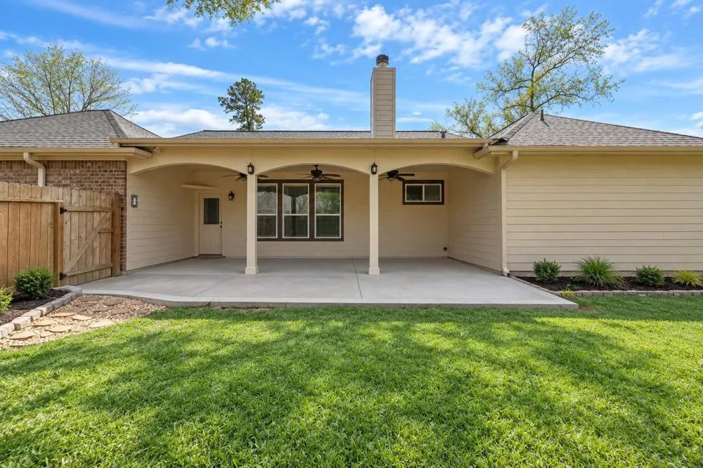 12991 Shady Grove Lane Montgomery, TX 77356