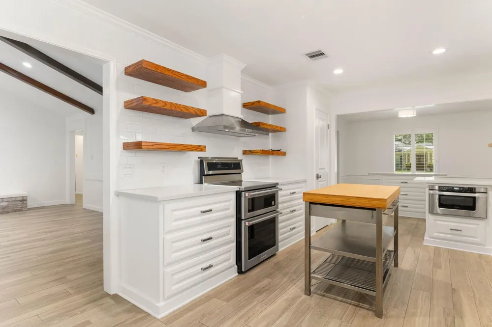 10106 Inwood Drive Houston, TX 77042
