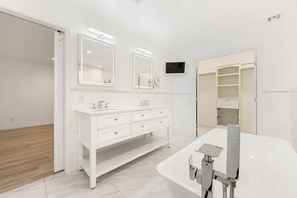 10106 Inwood Drive Houston, TX 77042