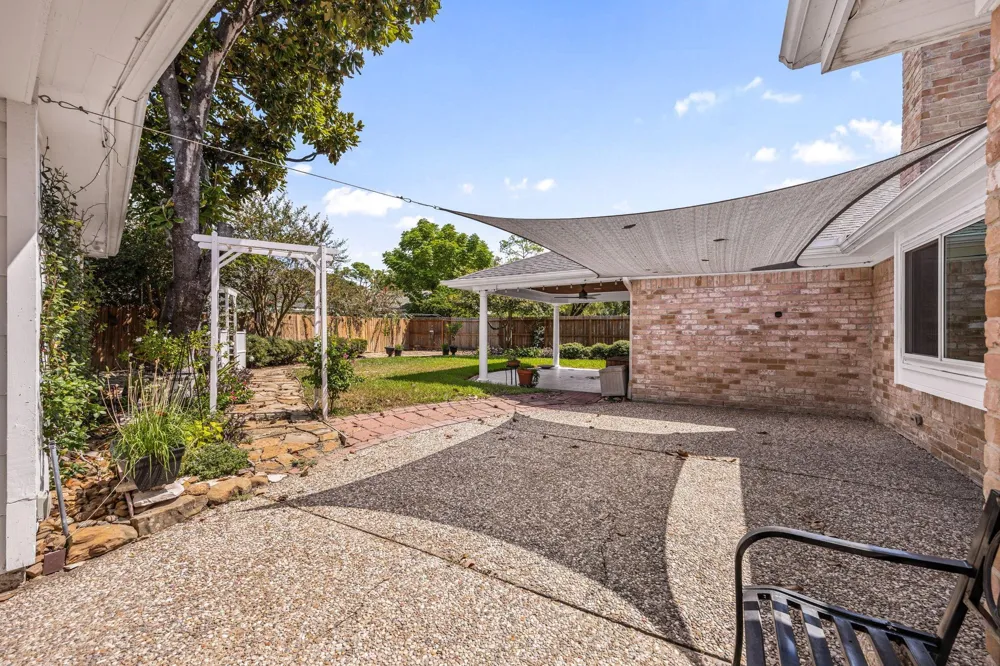 10106 Inwood Drive Houston, TX 77042