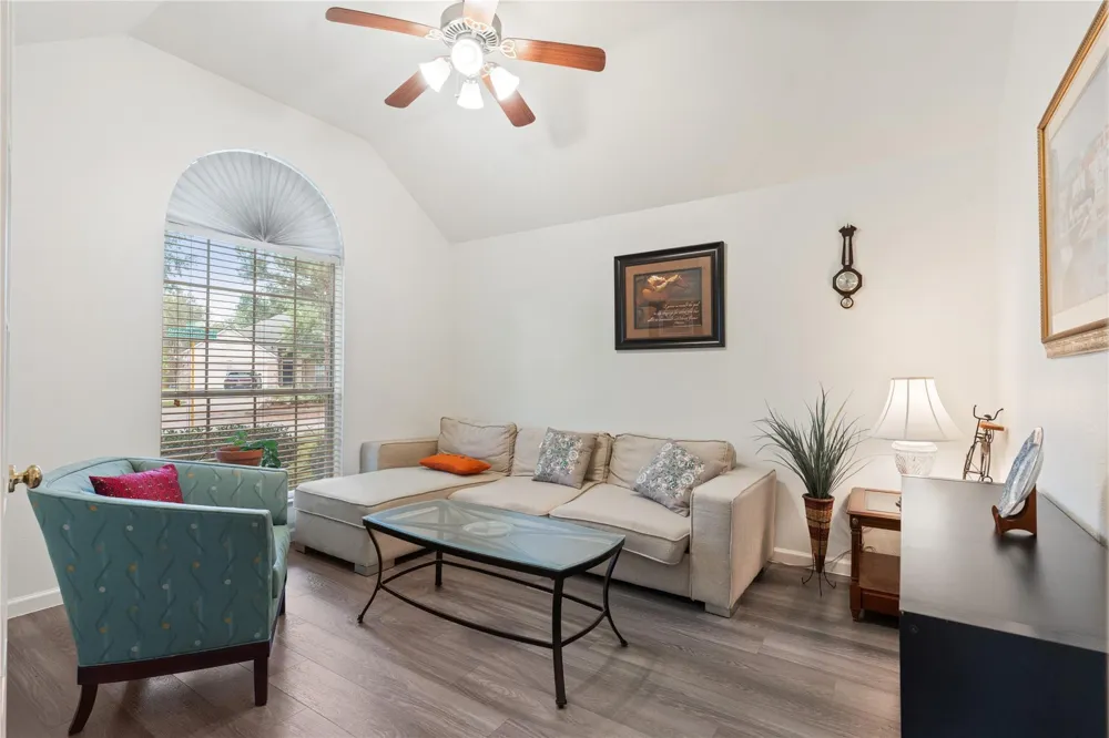 8207 Broken Timber Way Houston, TX 77095