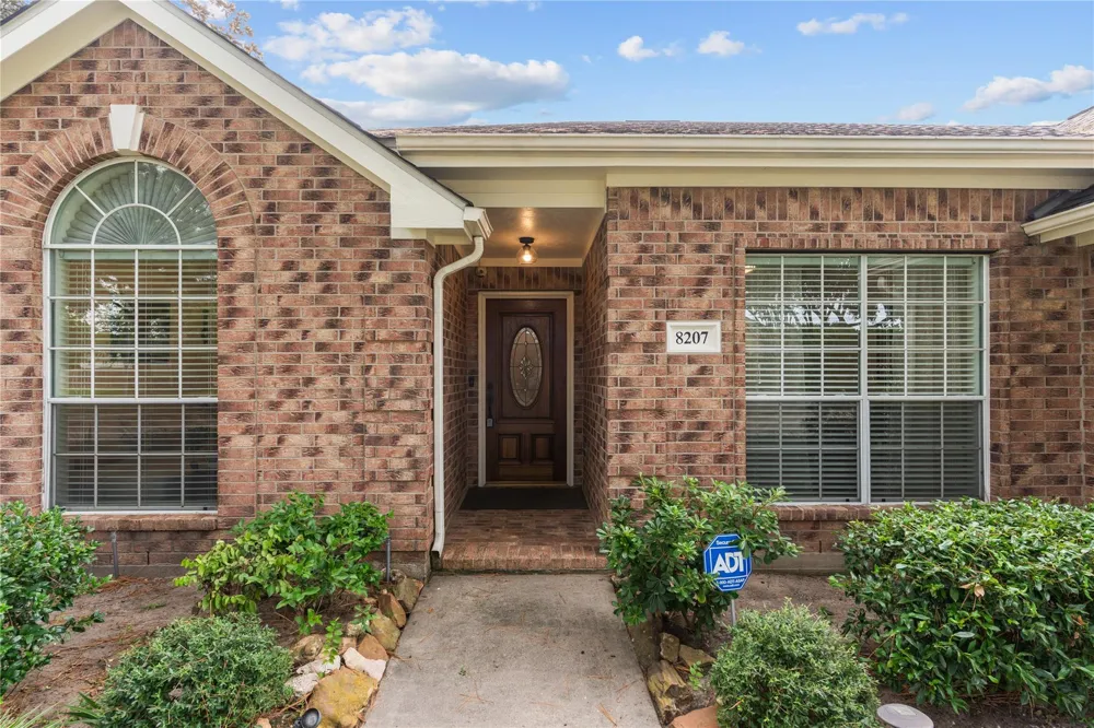 8207 Broken Timber Way Houston, TX 77095