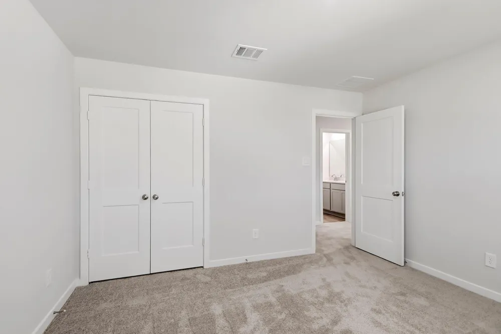 1337 Coastal Drive Dayton, TX 77535