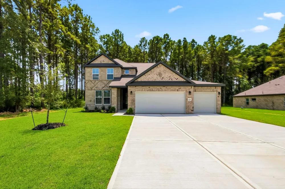 1337 Coastal Drive Dayton, TX 77535