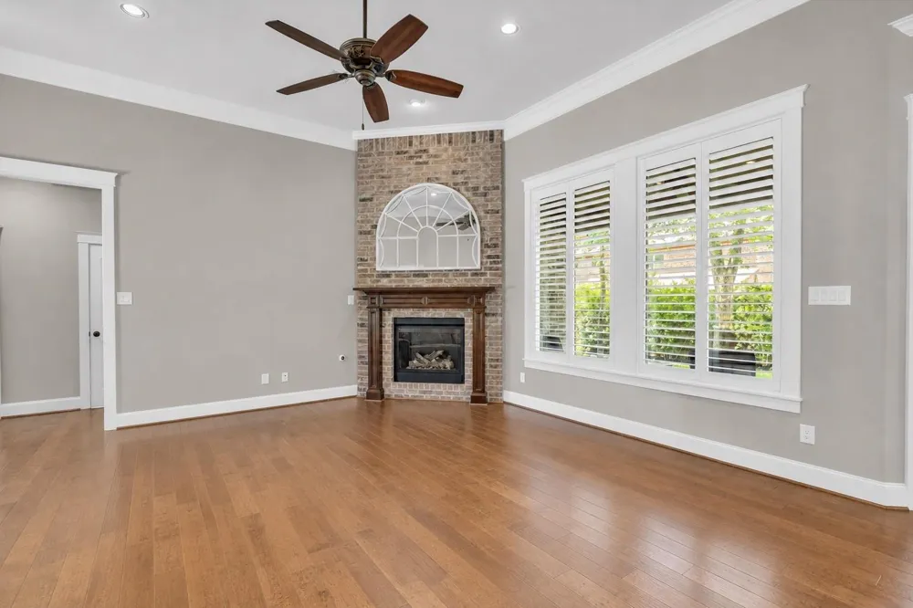 118 Pine Bluff Drive Montgomery, TX 77356