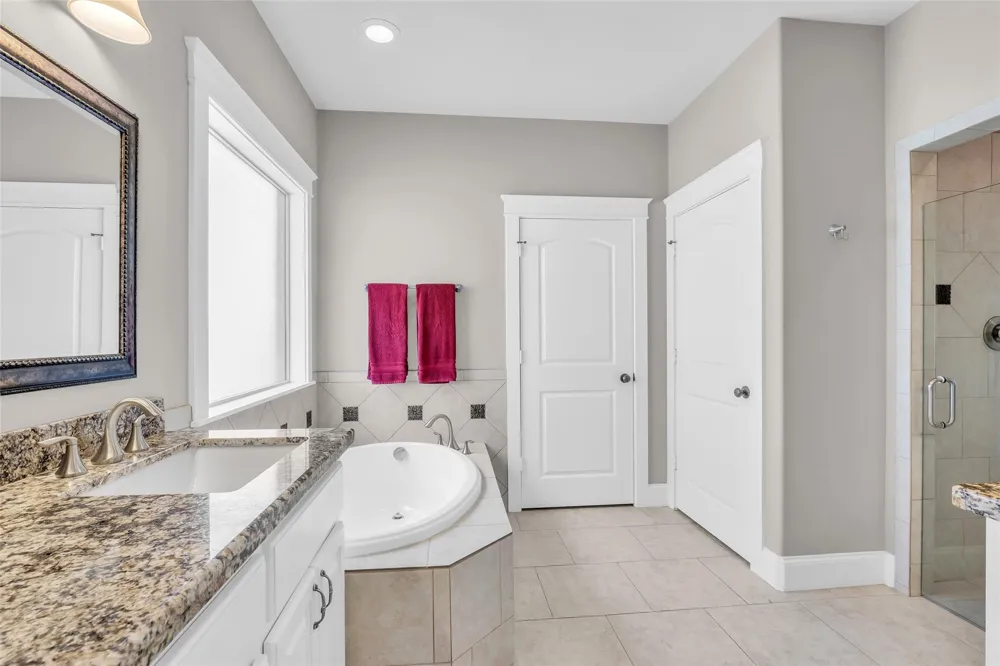 118 Pine Bluff Drive Montgomery, TX 77356