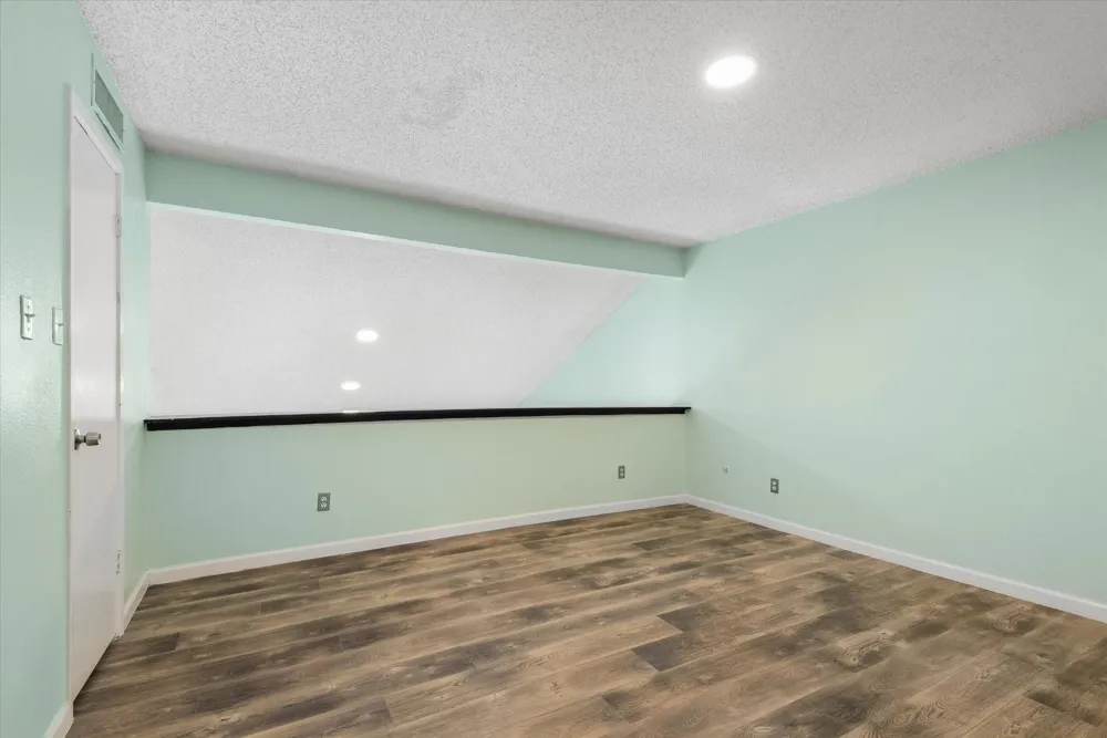 2425 Miramar Court #2425 Seabrook, TX 77586