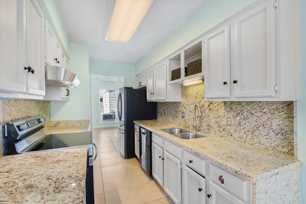 2425 Miramar Court #2425 Seabrook, TX 77586