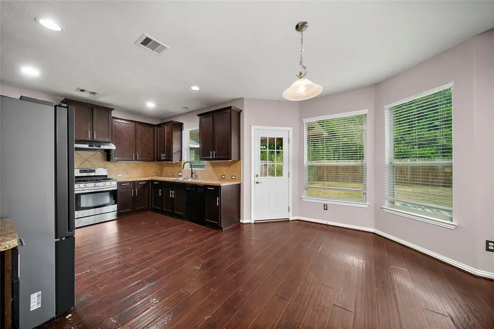 2910 Lakecrest Ridge Drive Katy, TX 77493