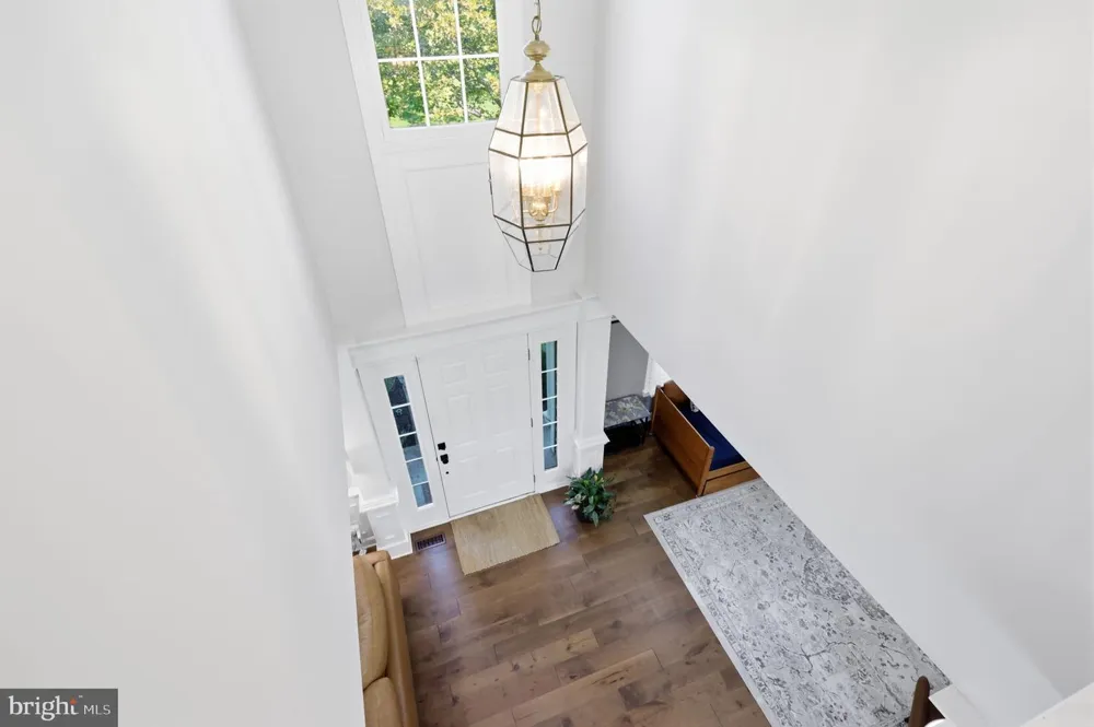 12 MANOR ROAD Newtown, PA 18940