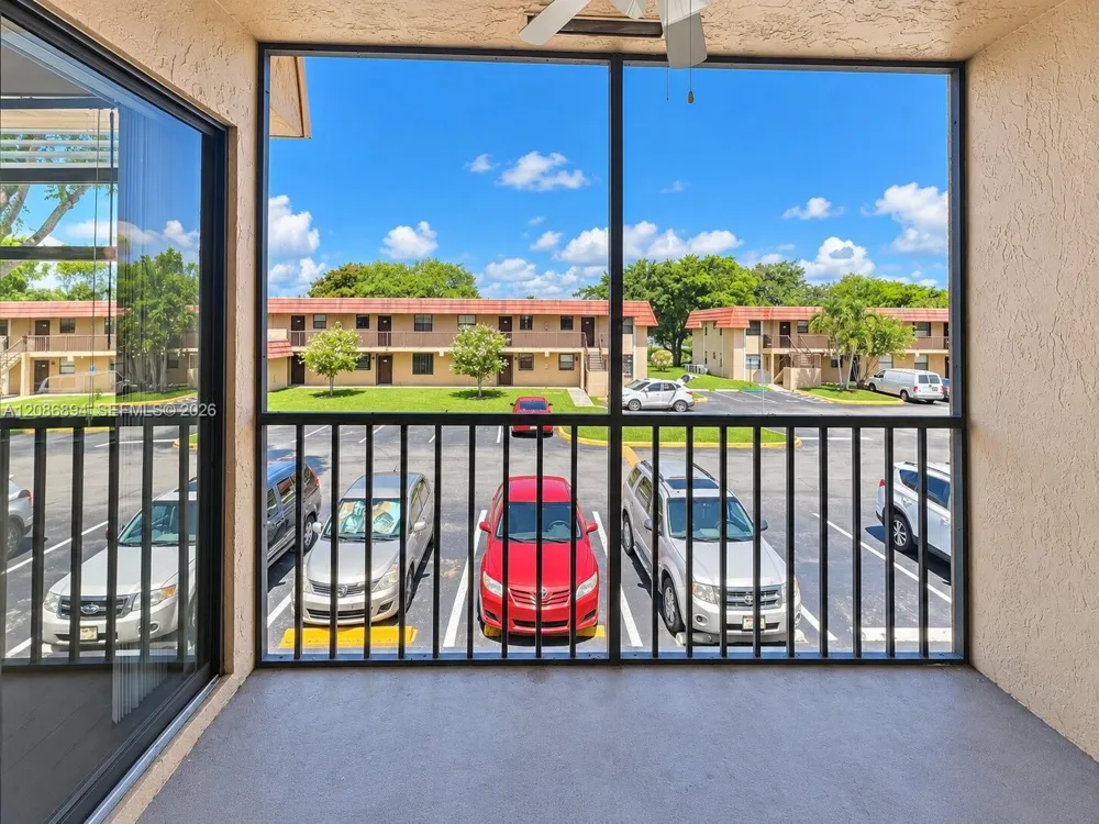 14917 SW 104th St #19-21 Miami, FL 33196