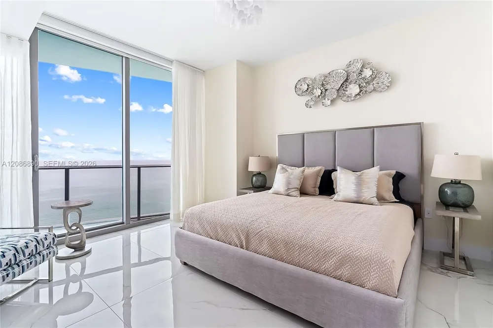 15701 Collins Ave #4603 Sunny Isles Beach, FL 33160