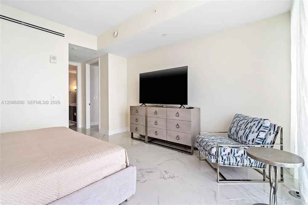 15701 Collins Ave #4603 Sunny Isles Beach, FL 33160