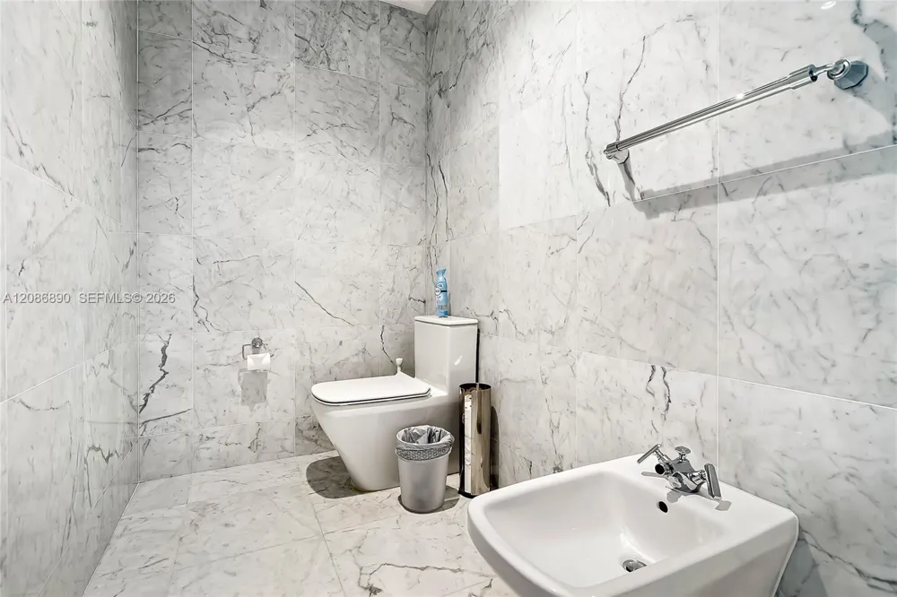 15701 Collins Ave #4603 Sunny Isles Beach, FL 33160