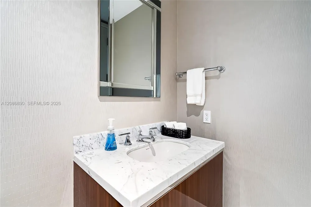 15701 Collins Ave #4603 Sunny Isles Beach, FL 33160