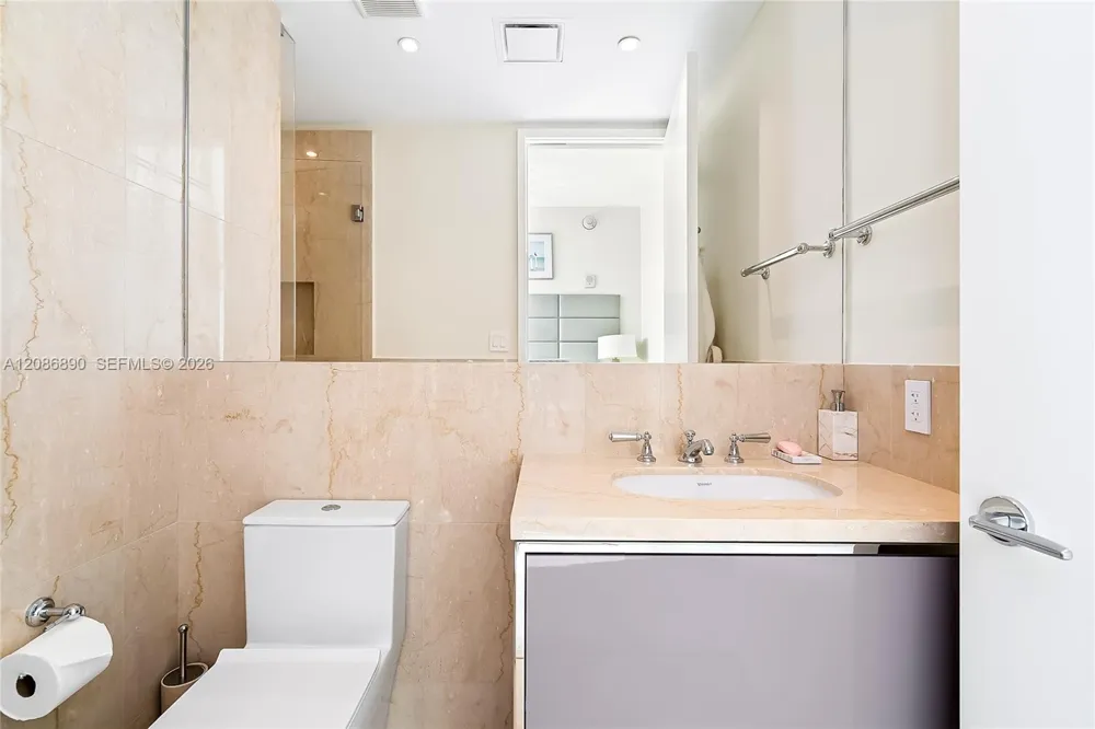 15701 Collins Ave #4603 Sunny Isles Beach, FL 33160