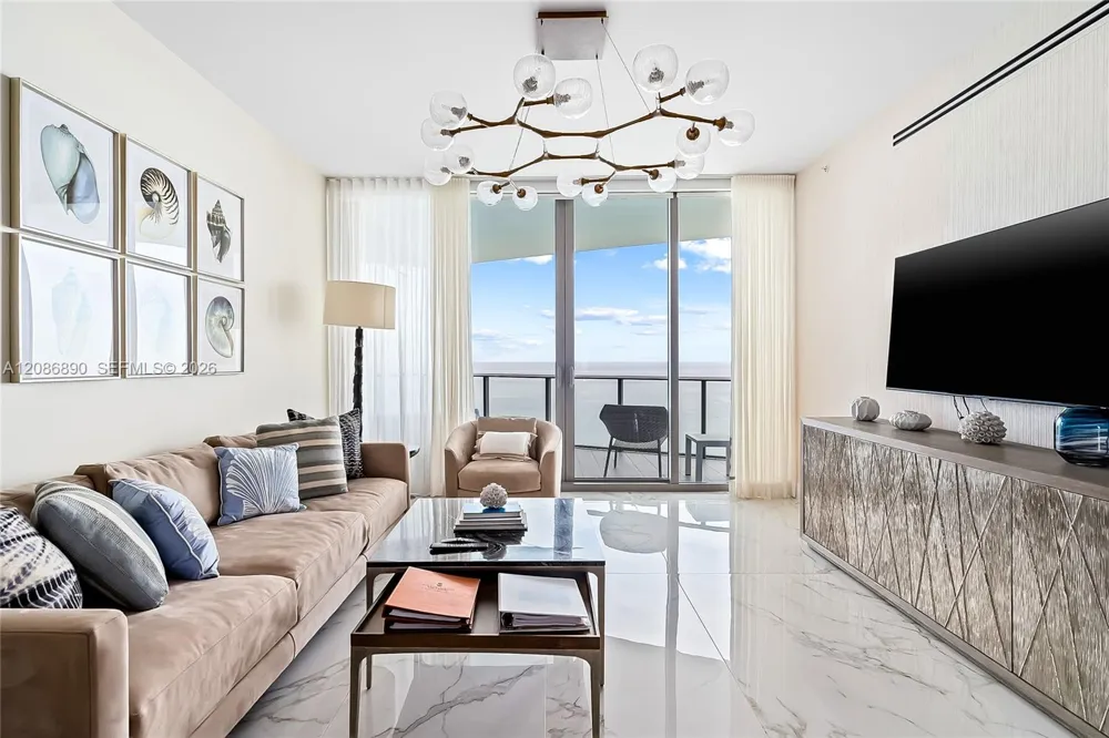 15701 Collins Ave #4603 Sunny Isles Beach, FL 33160