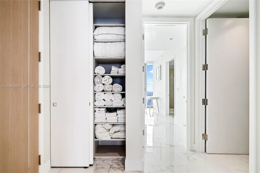 15701 Collins Ave #4603 Sunny Isles Beach, FL 33160