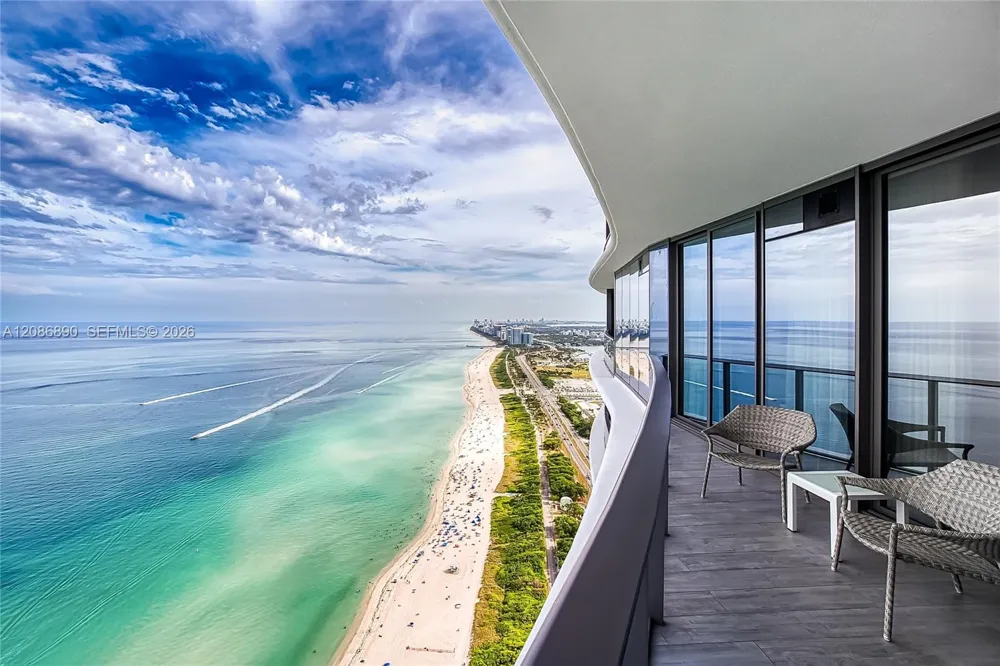 15701 Collins Ave #4603 Sunny Isles Beach, FL 33160