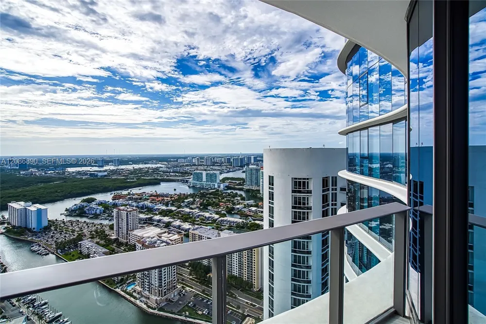 15701 Collins Ave #4603 Sunny Isles Beach, FL 33160