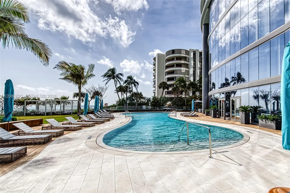15701 Collins Ave #4603 Sunny Isles Beach, FL 33160