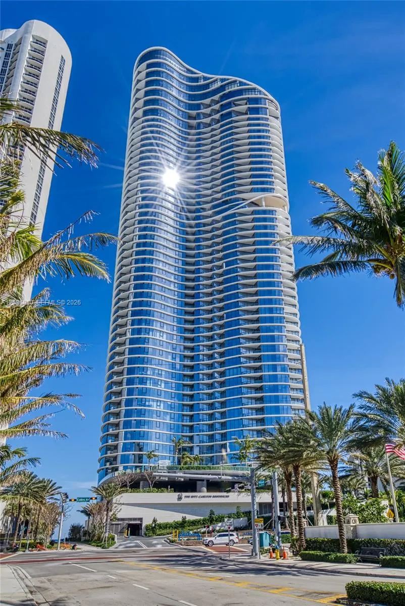 15701 Collins Ave #4603 Sunny Isles Beach, FL 33160