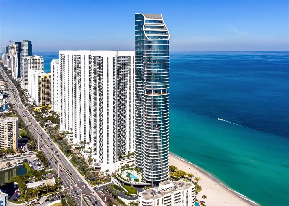15701 Collins Ave #4603 Sunny Isles Beach, FL 33160