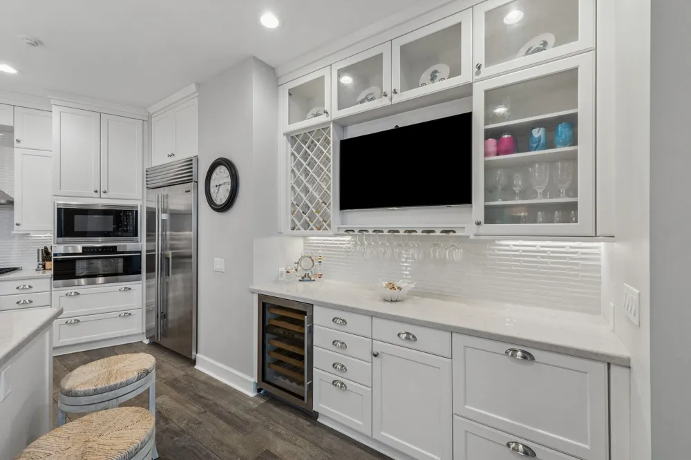801 E Beach Drive #BC2606 Galveston, TX 77550