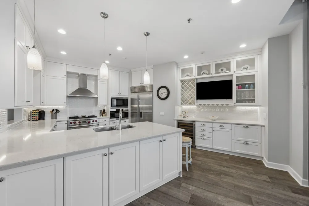 801 E Beach Drive #BC2606 Galveston, TX 77550