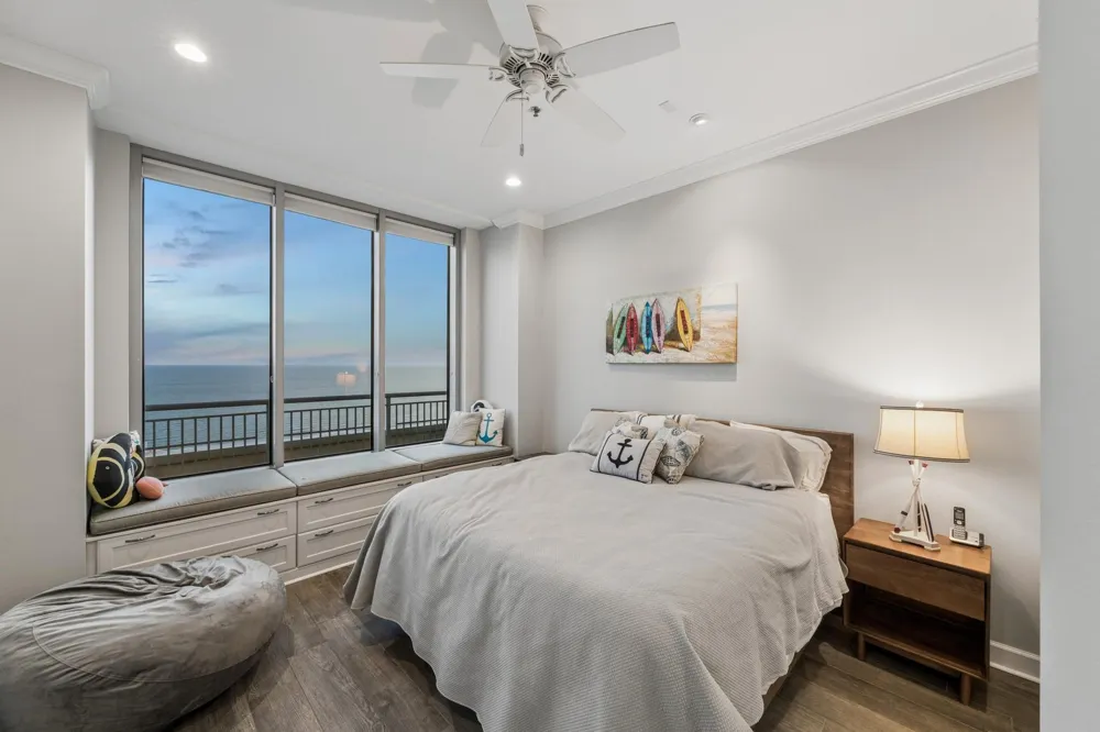 801 E Beach Drive #BC2606 Galveston, TX 77550