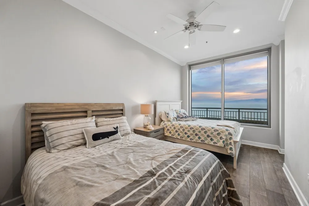 801 E Beach Drive #BC2606 Galveston, TX 77550