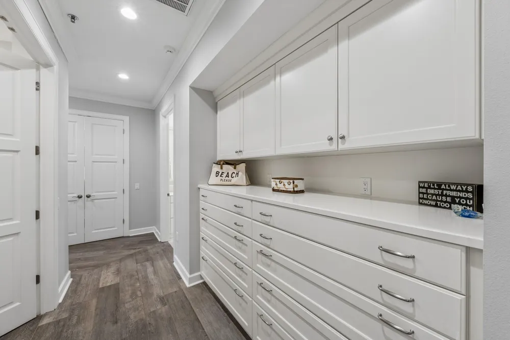 801 E Beach Drive #BC2606 Galveston, TX 77550