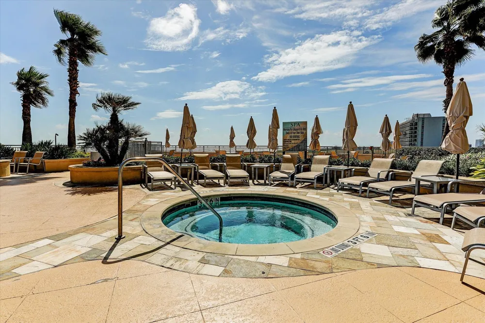 801 E Beach Drive #BC2606 Galveston, TX 77550