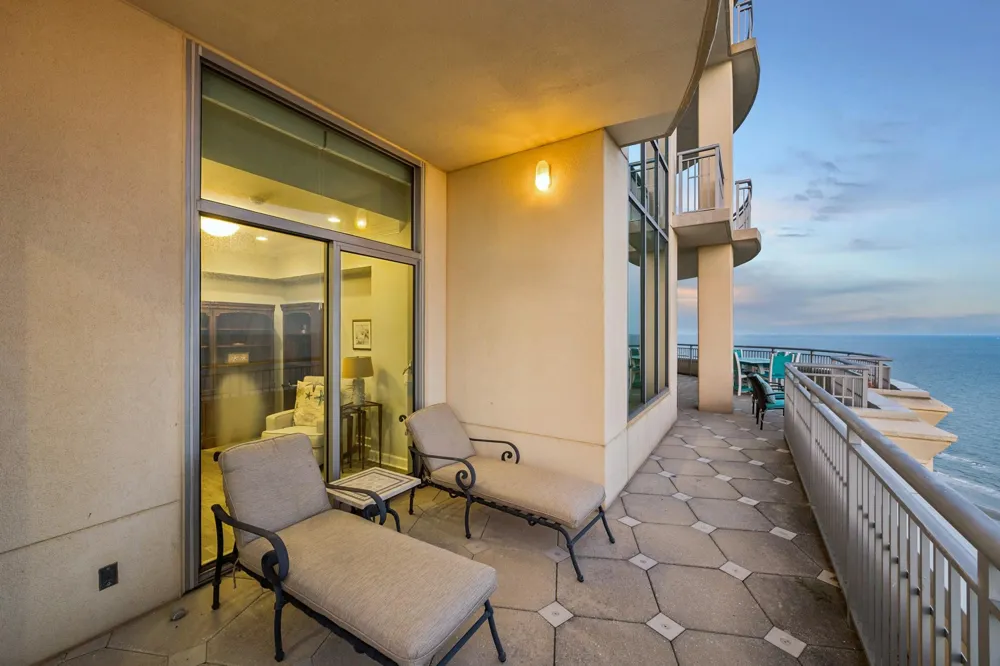 801 E Beach Drive #BC2606 Galveston, TX 77550