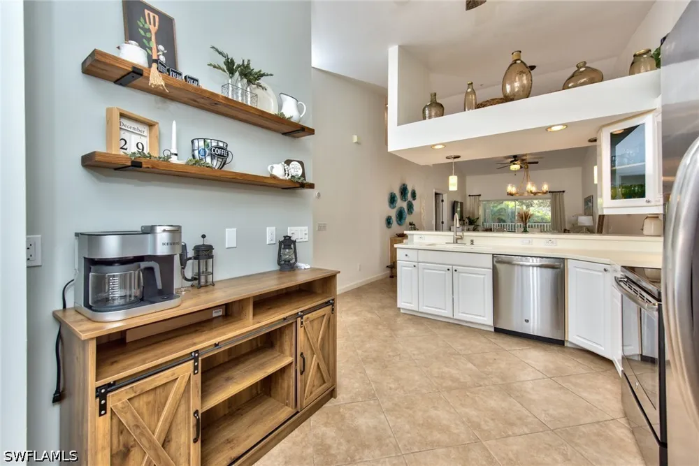 Cascades Drive #5704 Naples, FL 34112