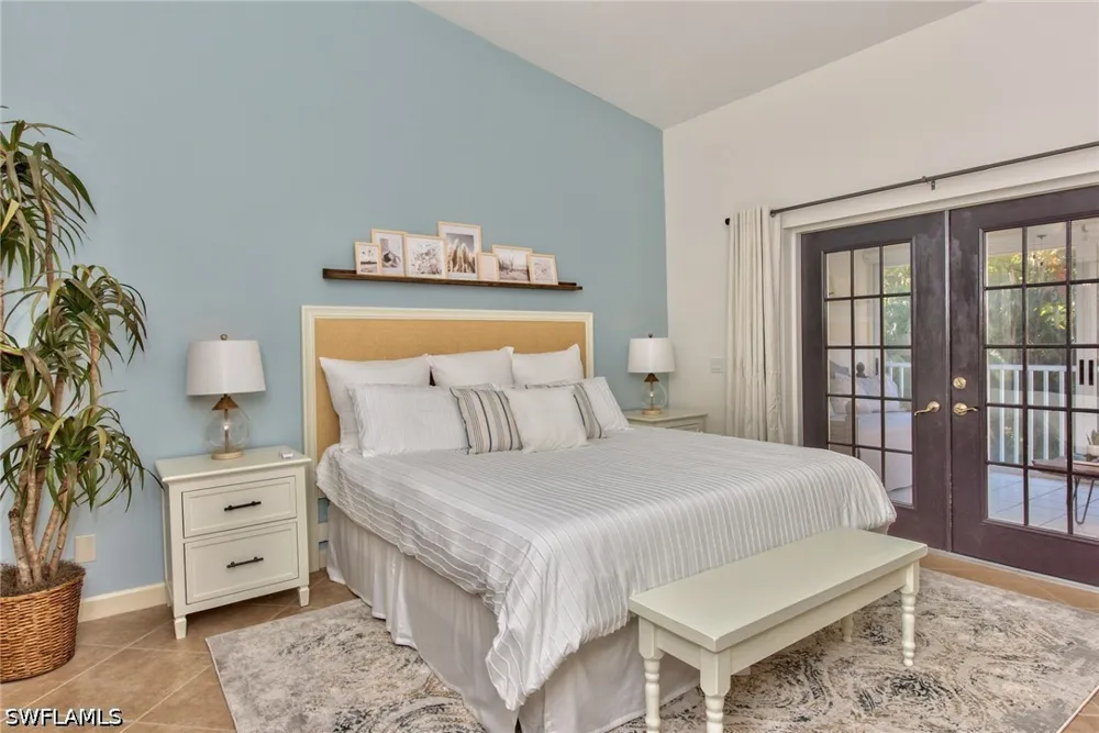 Cascades Drive #5704 Naples, FL 34112
