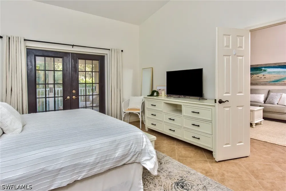 Cascades Drive #5704 Naples, FL 34112