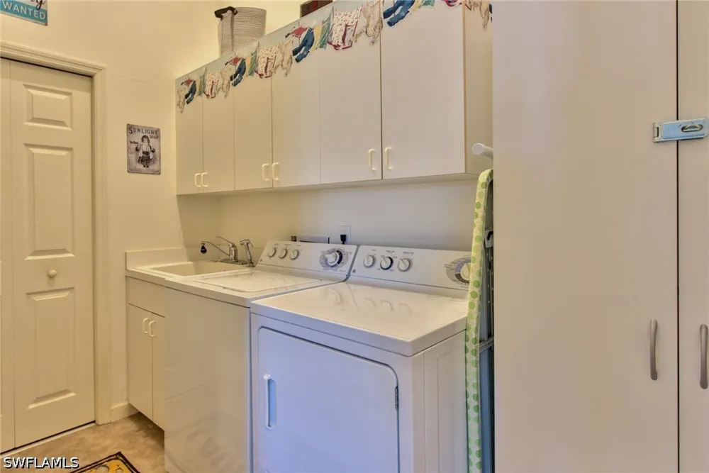 Cascades Drive #5704 Naples, FL 34112