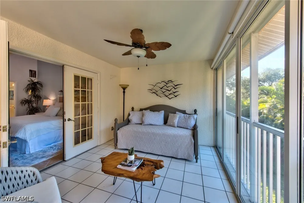 Cascades Drive #5704 Naples, FL 34112