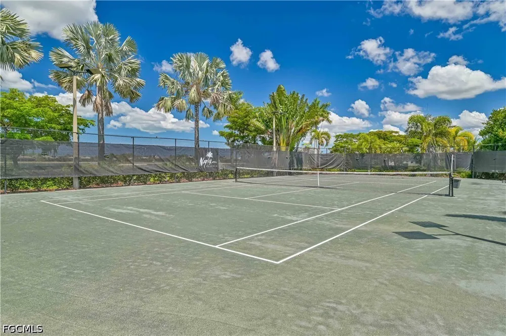 Edgewater Circle Naples, FL 34114