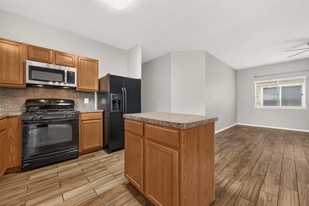 11747 Jelicoe Drive Houston, TX 77047