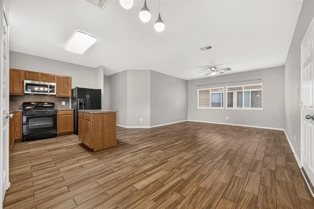 11747 Jelicoe Drive Houston, TX 77047